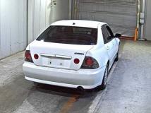 2005 Toyota Altezza