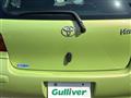 2004 Toyota Vitz