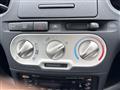2004 Toyota Vitz