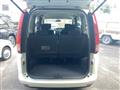 2010 Nissan Serena