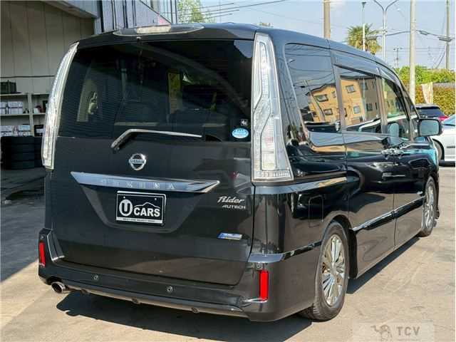 2014 Nissan Serena