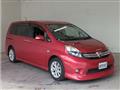 2013 Toyota Isis