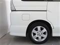 2010 Nissan Serena