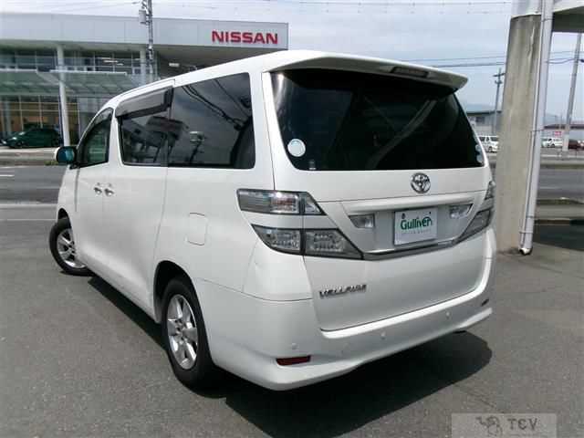 2011 Toyota Vellfire