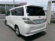 2011 Toyota Vellfire