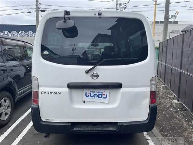 2009 Nissan Caravan