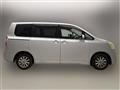 2009 Toyota Noah