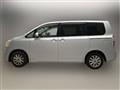 2009 Toyota Noah