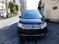 2013 Honda Step WGN