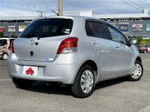 2010 Toyota Vitz