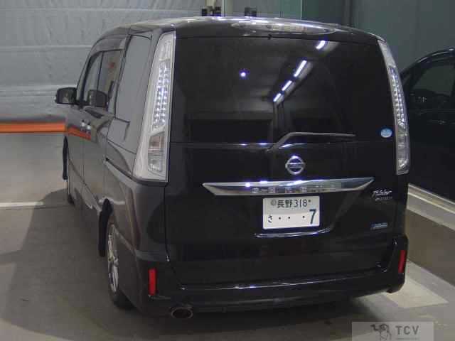 2013 Nissan Serena