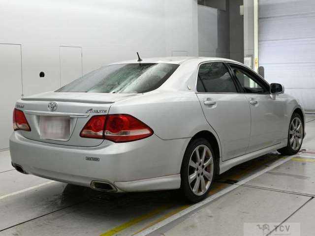 2009 Toyota Crown