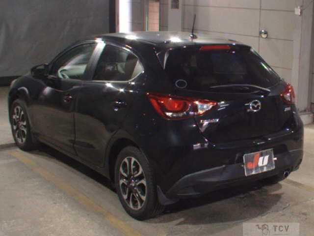2014 Mazda Demio
