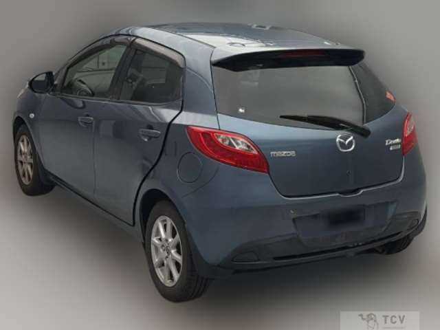 2014 Mazda Demio