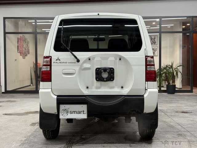2009 Mitsubishi Pajero Mini