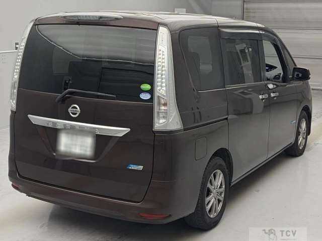 2016 Nissan Serena