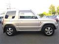 2005 Mitsubishi Pajero Mini
