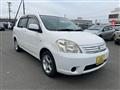 2006 Toyota Raum