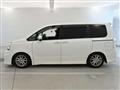 2010 Toyota Voxy