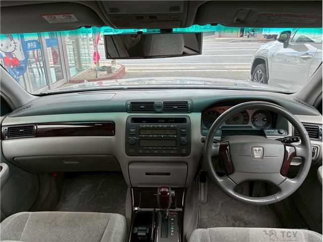 2002 Toyota Crown