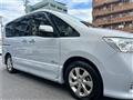 2013 Nissan Serena