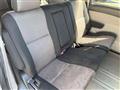 2006 Toyota Estima