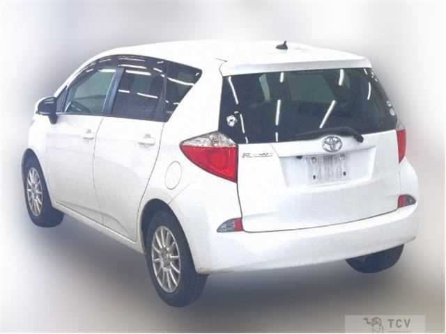 2011 Toyota Ractis