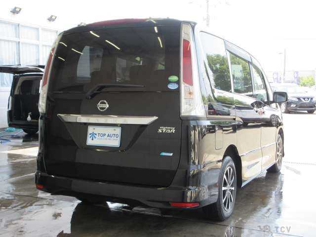 2013 Nissan Serena
