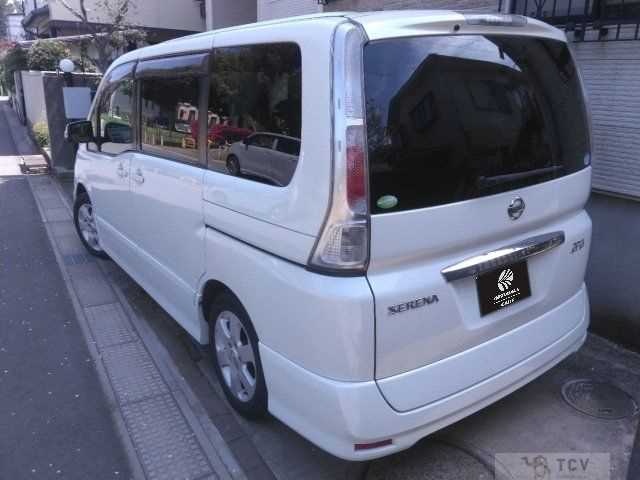 2010 Nissan Serena