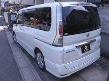 2010 Nissan Serena
