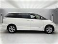 2011 Toyota Estima Hybrid
