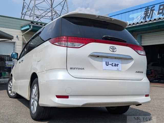 2012 Toyota Estima