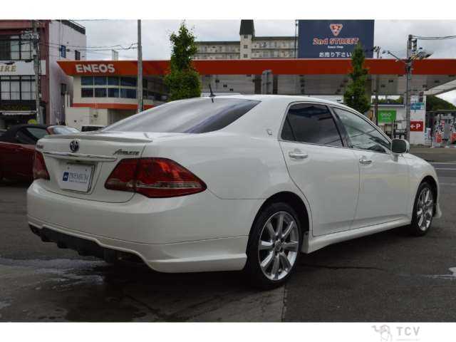2009 Toyota Crown