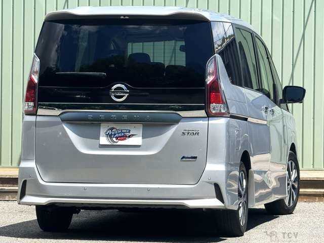 2017 Nissan Serena