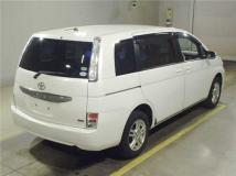 2013 Toyota Isis