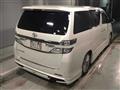 2013 Toyota Vellfire