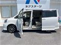 2010 Toyota Noah