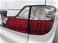 2005 Toyota Alphard