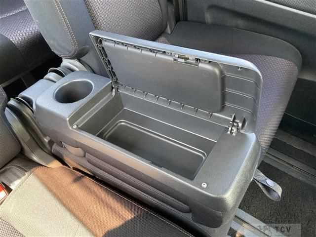 2011 Nissan Serena