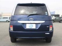 2012 Toyota Isis