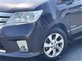 2013 Nissan Serena