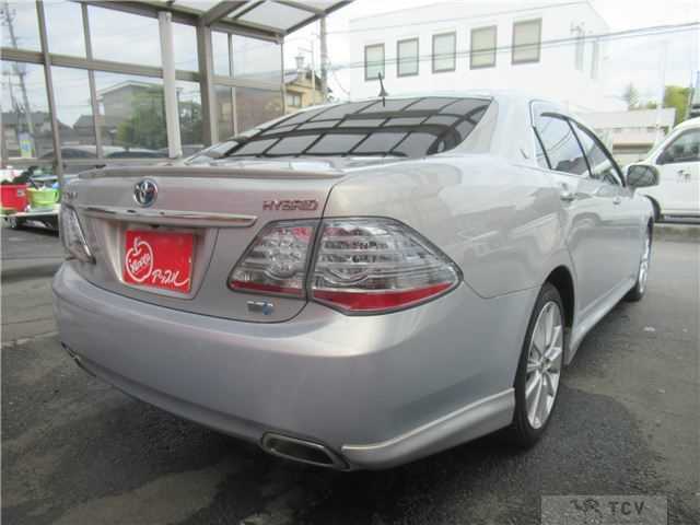 2008 Toyota Crown Hybrid