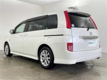2007 Toyota Isis