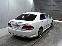 2009 Toyota Crown