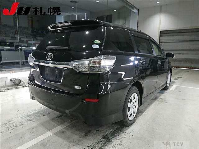 2013 Toyota Wish