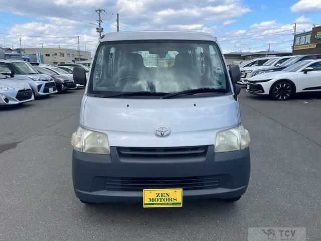 2011 Toyota Liteace Van
