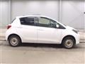 2016 Toyota Vitz