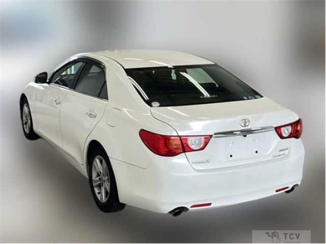 2011 Toyota Mark X