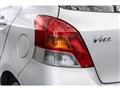2010 Toyota Vitz