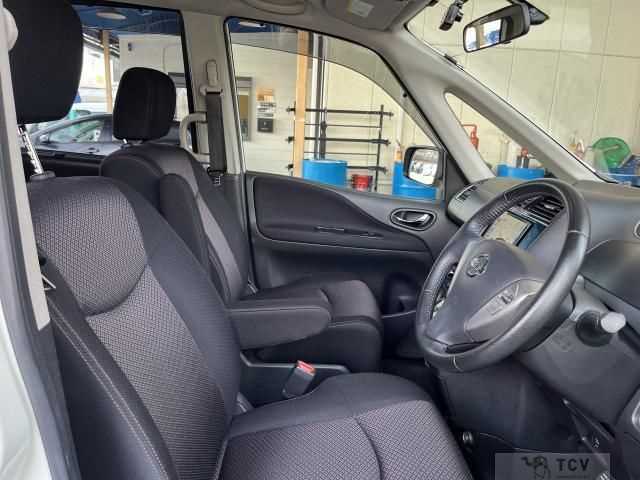2013 Nissan Serena